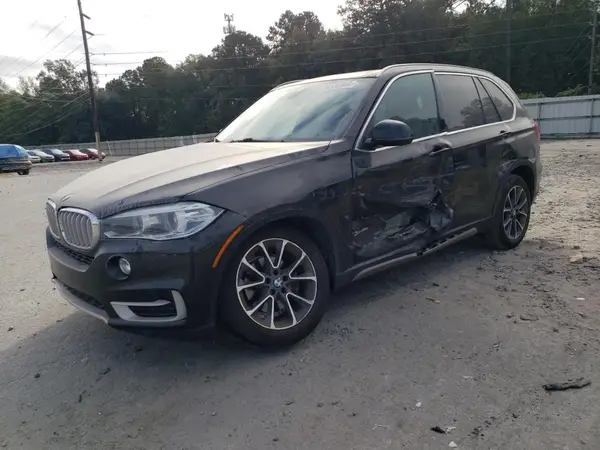 5UXKR2C56J0Z18580 2018 BMW X5 - Image 1
