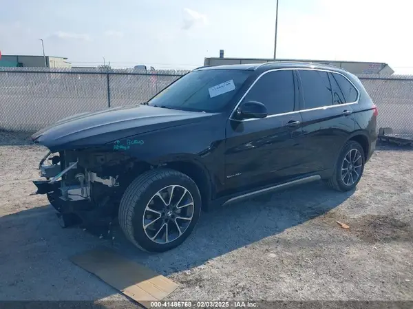 5UXKR2C56J0Z19146 2018 BMW X5 - Image 2