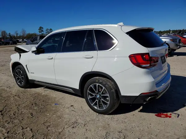 5UXKR2C56J0Z20524 2018 BMW X5 - Image 2
