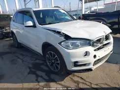 5UXKR2C56J0Z20653 2018 BMW X5