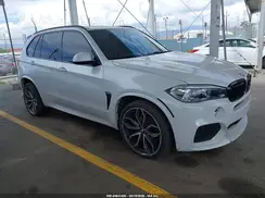 5UXKR2C57G0R72818 2016 BMW X5