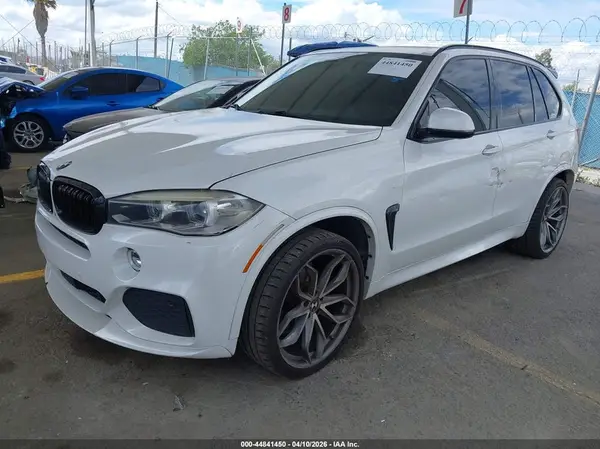 5UXKR2C57G0R72818 2016 BMW X5 - Image 2