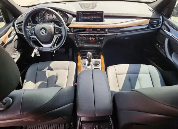 5UXKR2C57H0U18440 2017 BMW X5 - Image 8