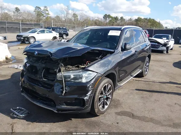 5UXKR2C57H0U20267 2017 BMW X5 - Image 2