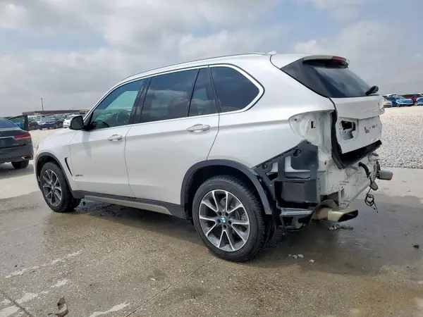5UXKR2C57J0X08893 2018 BMW X5 - Image 2