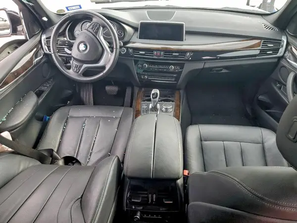 5UXKR2C57J0X09655 2018 BMW X5 - Image 8