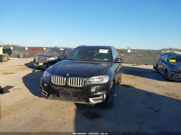 5UXKR2C57J0X10420 2018 BMW X5 - Image 2