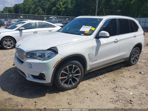5UXKR2C57J0Z16742 2018 BMW X5 - Image 2