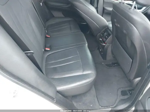 5UXKR2C58G0R68826 2016 BMW X5 - Image 8