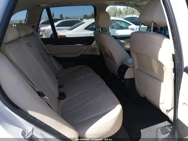 5UXKR2C58G0R69183 2016 BMW X5 - Image 8