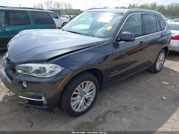 5UXKR2C58G0R70186 2016 BMW X5 - Image 2