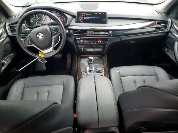5UXKR2C58G0R72231 2016 BMW X5 - Image 8