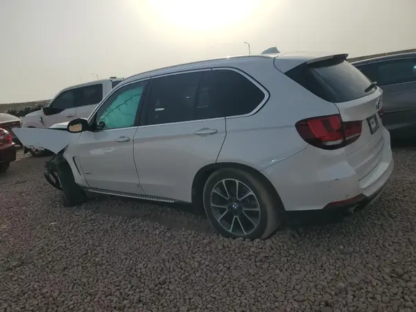 5UXKR2C58G0R72620 2016 BMW X5 - Image 2
