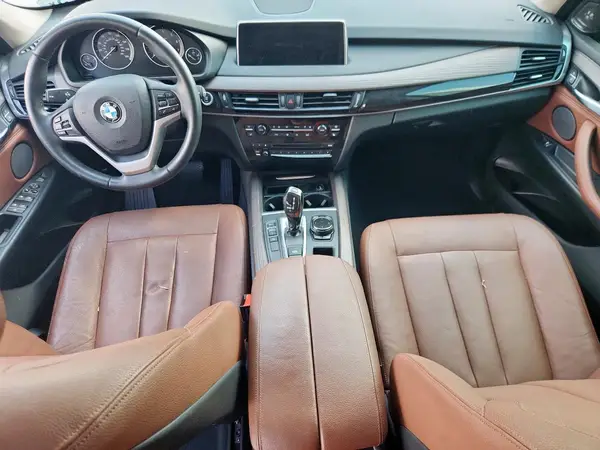 5UXKR2C58G0U17442 2016 BMW X5 - Image 8