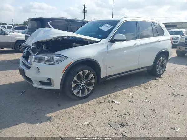 5UXKR2C58H0U19774 2017 BMW X5 - Image 2