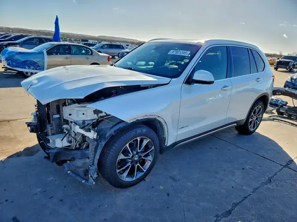 5UXKR2C58J0X10281 2018 BMW X5 - Image 1
