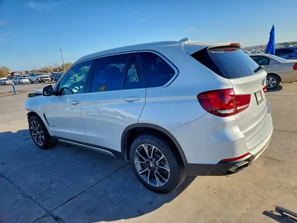 5UXKR2C58J0X10281 2018 BMW X5 - Image 2