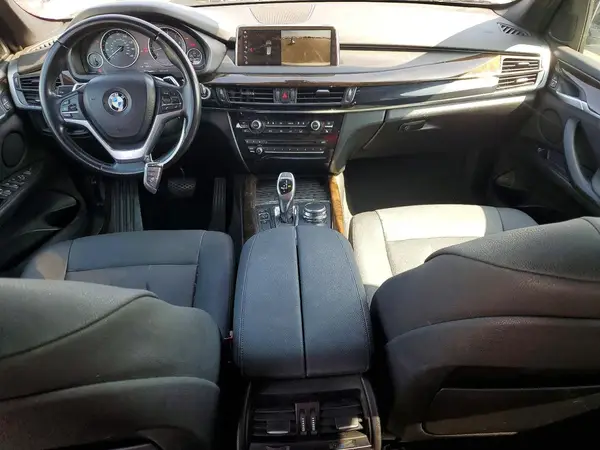 5UXKR2C58J0Z14045 2018 BMW X5 - Image 8