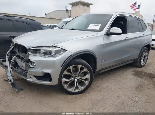 5UXKR2C58J0Z14546 2018 BMW X5 - Image 2