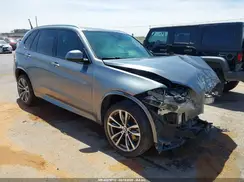 5UXKR2C58J0Z14790 2018 BMW X5