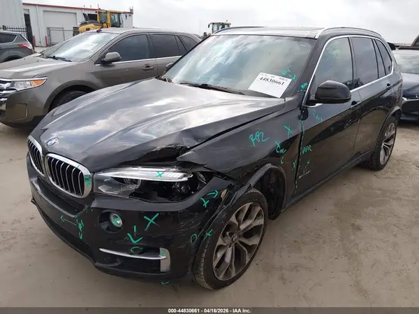 5UXKR2C58J0Z17902 2018 BMW X5 - Image 2