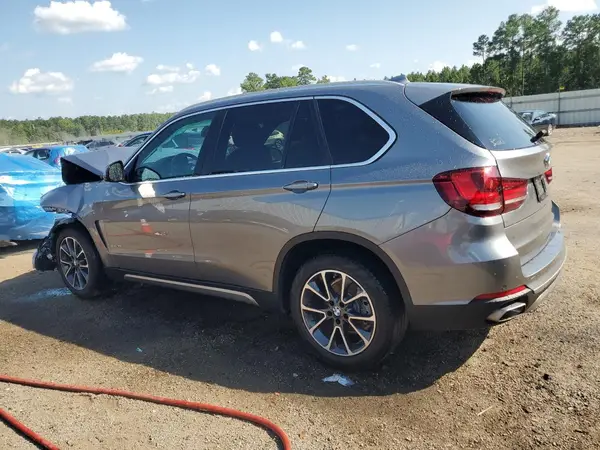 5UXKR2C58J0Z20153 2018 BMW X5 - Image 2