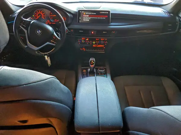 5UXKR2C58J0Z22176 2018 BMW X5 - Image 8