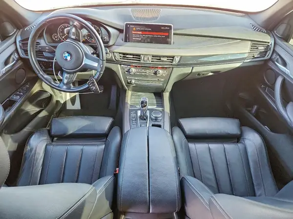 5UXKR2C58J0Z22324 2018 BMW X5 - Image 8