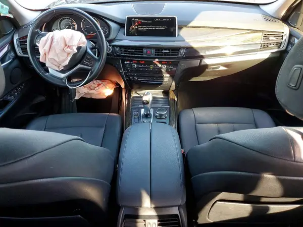 5UXKR2C59G0H43009 2016 BMW X5 - Image 8