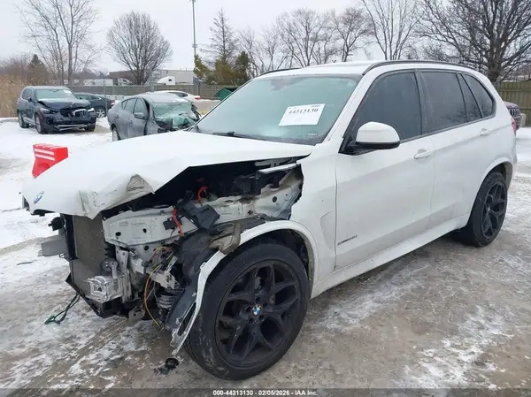 5UXKR2C59G0R68737 2016 BMW X5 - Image 2