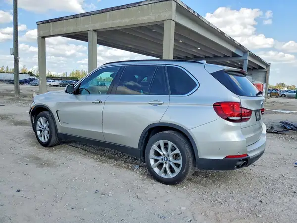 5UXKR2C59G0R72996 2016 BMW X5 - Image 2