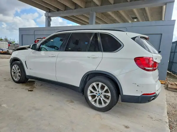 5UXKR2C59G0R73064 2016 BMW X5 - Image 2