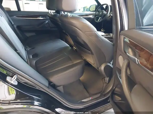 5UXKR2C59G0U16901 2016 BMW X5 - Image 8