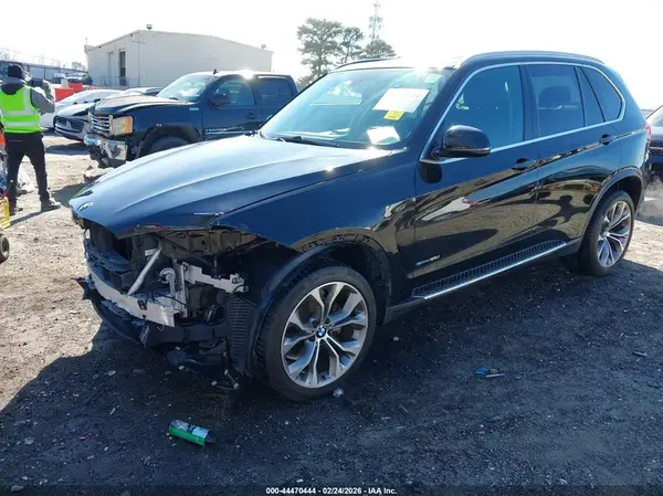 5UXKR2C59G0U17336 2016 BMW X5 - Image 2