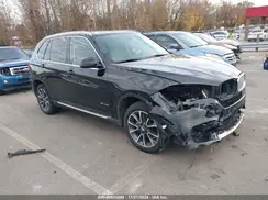 5UXKR2C59G0U17661 2016 BMW X5