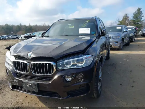 5UXKR2C59H0U20352 2017 BMW X5 - Image 2