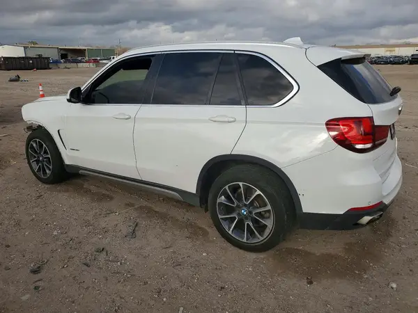 5UXKR2C59J0X08216 2018 BMW X5 - Image 2