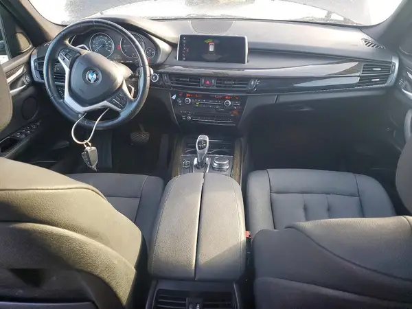 5UXKR2C59J0X08426 2018 BMW X5 - Image 8