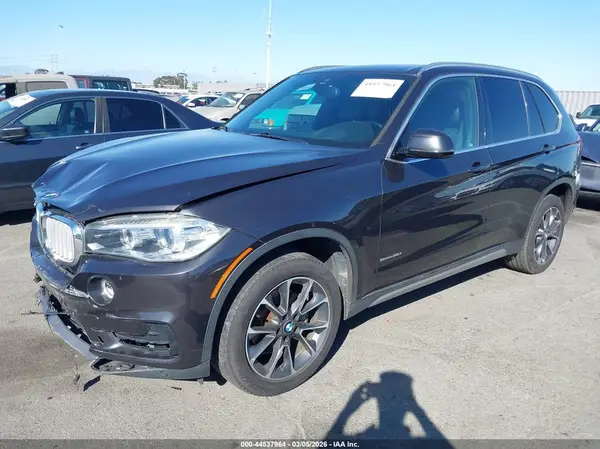 5UXKR2C59J0X10791 2018 BMW X5 - Image 2