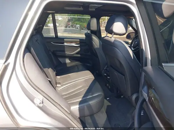 5UXKR2C59J0Z14569 2018 BMW X5 - Image 8
