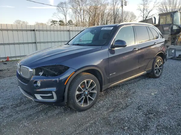 5UXKR2C59J0Z16404 2018 BMW X5 - Image 1