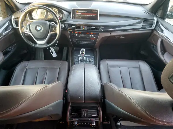 5UXKR2C59J0Z16404 2018 BMW X5 - Image 8