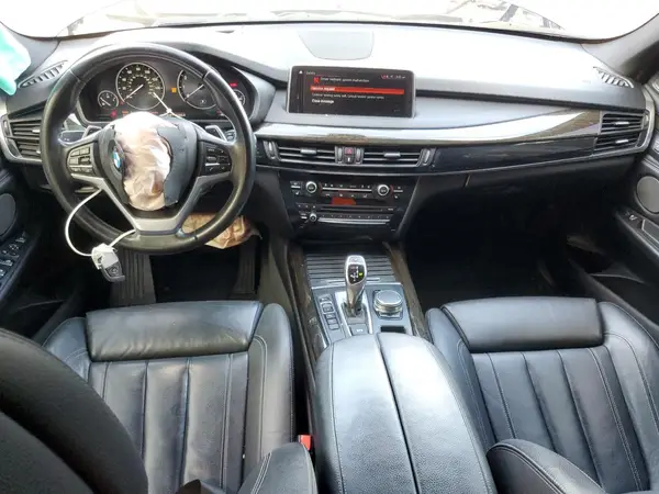 5UXKR2C59J0Z17004 2018 BMW X5 - Image 8