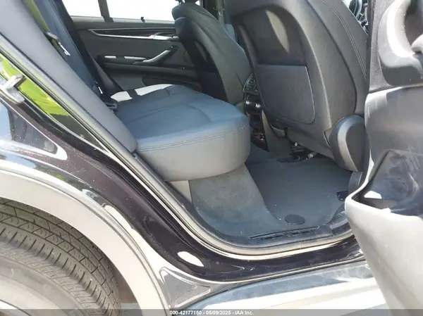 5UXKR2C59J0Z17553 2018 BMW X5 - Image 8