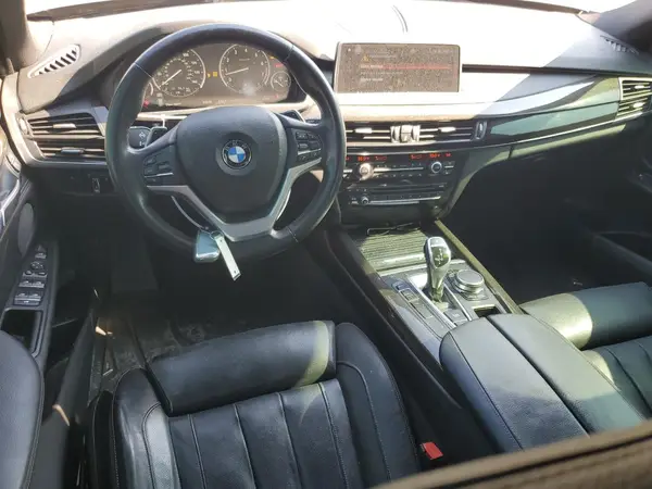 5UXKR2C59J0Z18119 2018 BMW X5 - Image 8