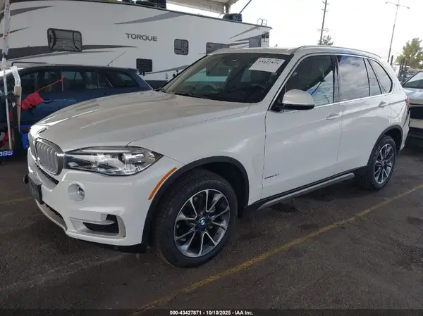 5UXKR2C59J0Z19481 2018 BMW X5 - Image 2