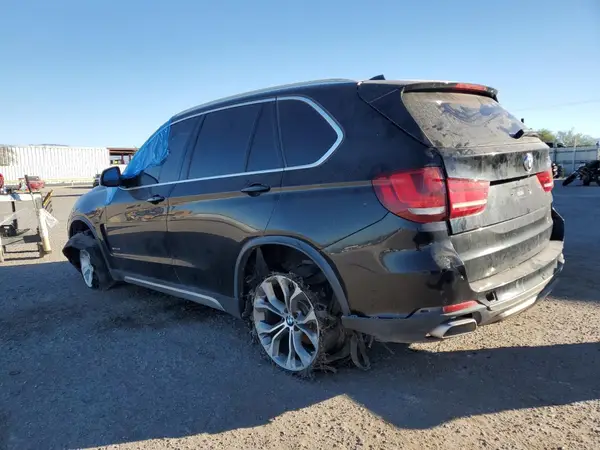 5UXKR2C59J0Z21974 2018 BMW X5 - Image 2