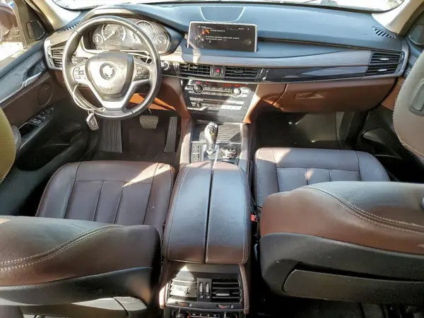 5UXKR2C5XG0R73347 2016 BMW X5 - Image 8