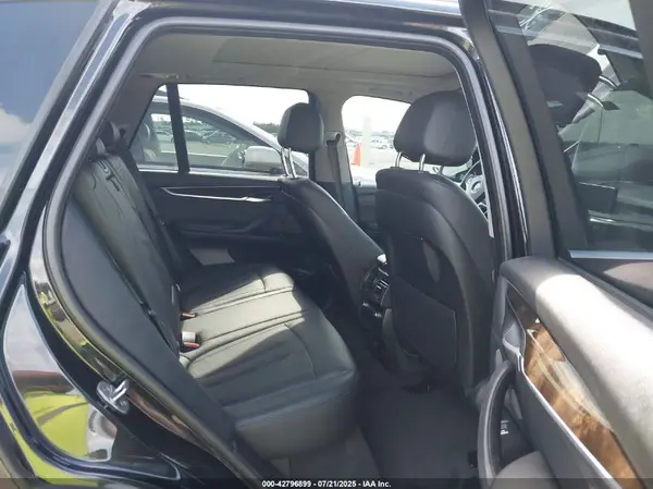 5UXKR2C5XG0U16938 2016 BMW X5 - Image 8