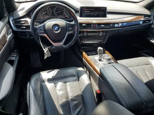5UXKR2C5XH0U21672 2017 BMW X5 - Image 8